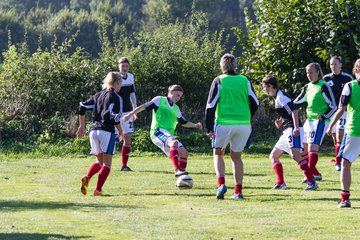 Bild 46 - Frauen SV Fortuna Bsdorf - SV Henstedt Ulzburg : Ergebnis: 0:7